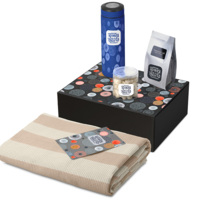 210132.02&nbsp;4122.95&nbsp;Подарочный набор «Re:y. Warm» с пледом, термосом и чаем&nbsp;278993