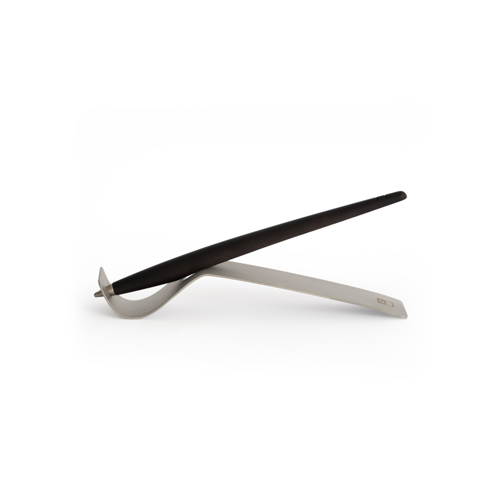 FOPIUMINKCH&nbsp;6300&nbsp;Шариковая ручка Pininfarina Piuma A MODERN CLASSIC CHARCOAL&nbsp;270426